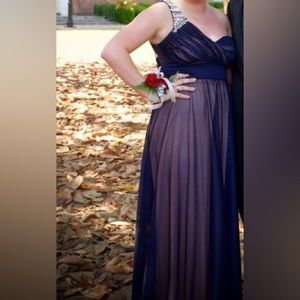 Formal/ prom dress